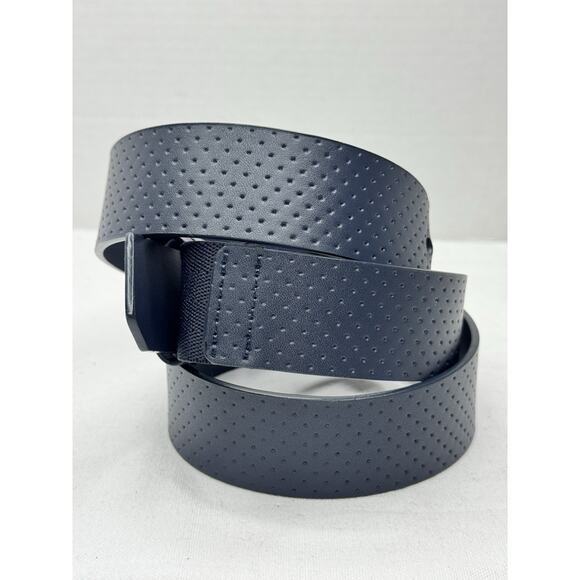 Travis Mathew Cuater Navy Blue Faux Leather Textured Golf Belt Size 40 - Picture 3 of 8